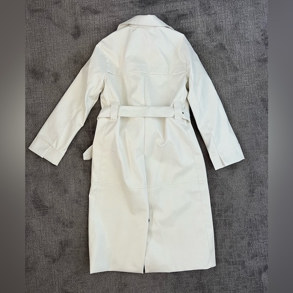 Fashion Nova White Faux Leather Martinis In The City Trench Coat - Picture 7 of 13